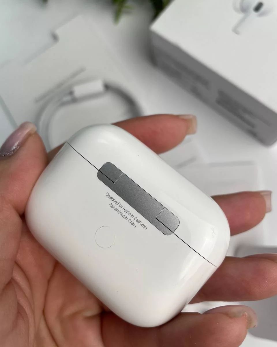 AirPods Pro (2nd Generation) – Platinum ANC Edition